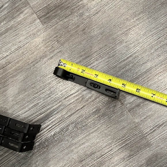 Set of 4-Single Curtain Rod Extendable Brackets Bronze-Like New - Picture 7 of 16